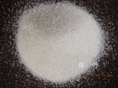 如何更換反滲透粗濾罐中的石英砂濾料？